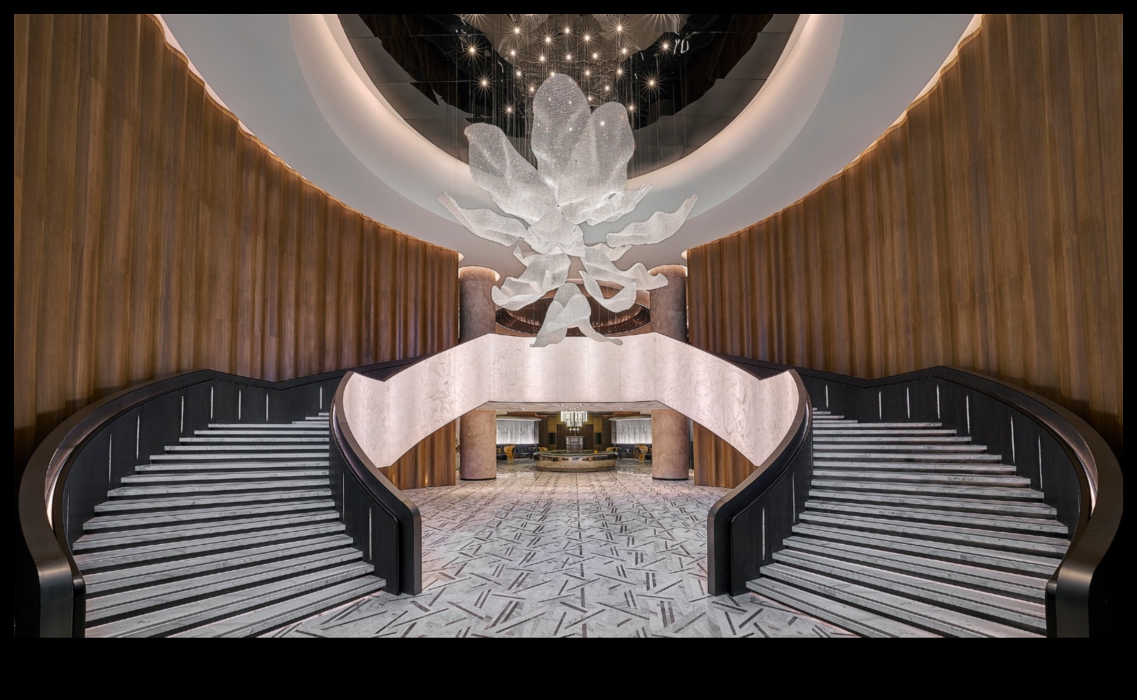 Dizaina renesanse: zīmola mākslas mākslas no jauna atklāšana