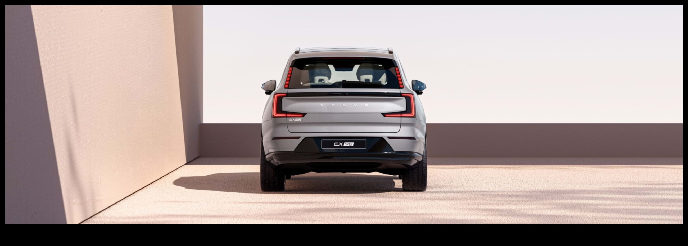 Highway Harmony: SUV sinhronizēta kustība uz ceļa