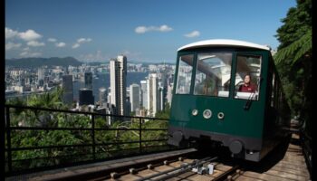 Tramvaju takas: izpētiet pilsētas ainavas uz sliedēm